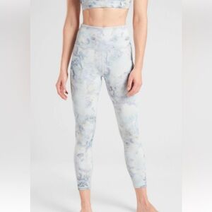 Athleta Snow Dye Elation tights size small EUC